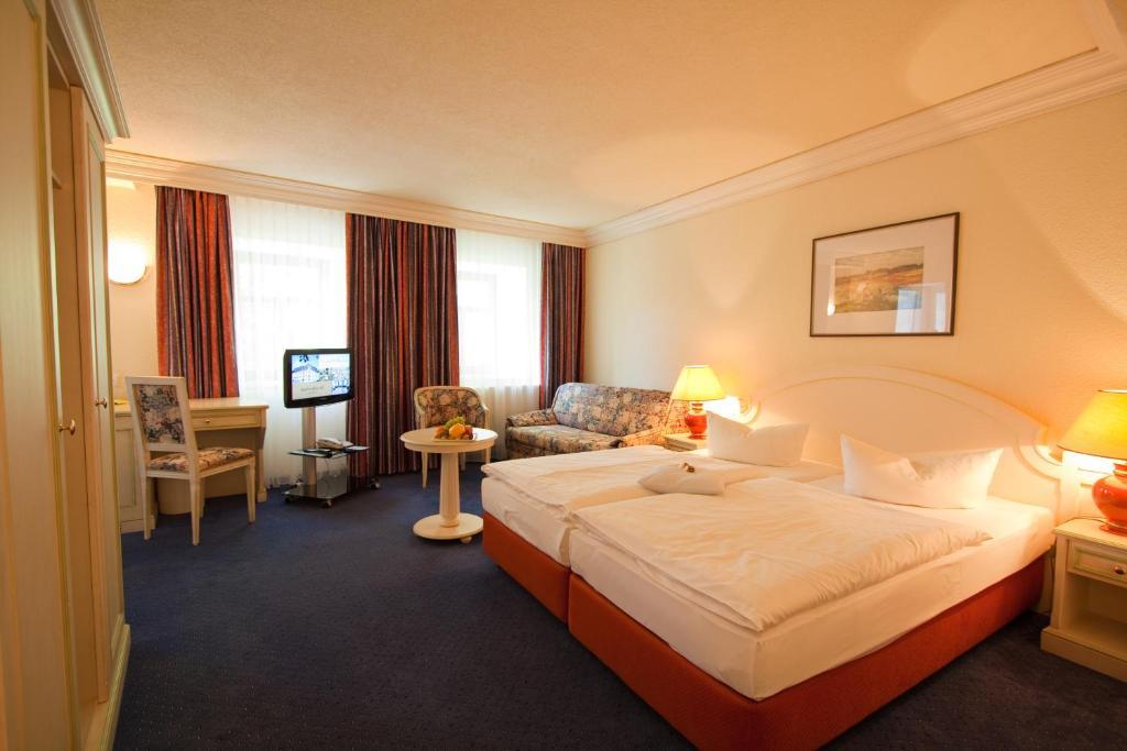 Hotel Weisses Ross Marienberg Ruang foto